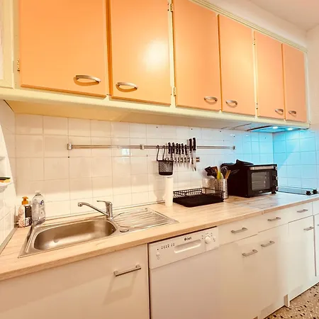 Entier 2 A 4 Personnes Wifi-toit Terrasse-bbq * Canet (Aude)